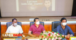 කොවිඩ් හමුවේ ව්‍යාපාරිකයින් මුහුණ දෙන ගැටලු විසදීමට ඇමති බන්දුල මැදිහත්වේ