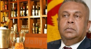ඇමැතිට හොරෙන් බාර් ලයිසන් 84ක් දීලා...