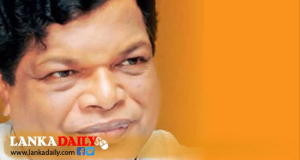 පාසල් දරුවන්ට සහන මිළට පොත් සහ පාවහන්   