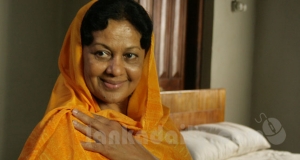 මාලනියනි, ඔබ කැමති ඉතිහාසයේ රන් බඳුනට ද? කුණු බක්කියට ද?