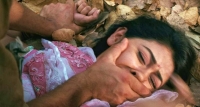 දාහතක දැරිය සමූහ දූෂණයට ලක්වේ