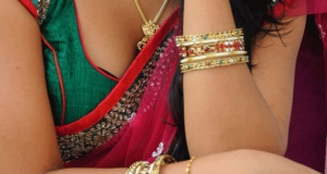සිසුවෙක්, ගුරුවරියගේ රුව නිරුවත් කරලා