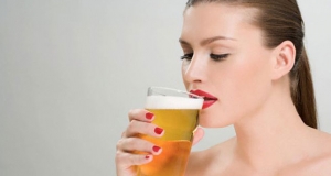 බියර් බොනකොට පෙනත් එක්ක බොන්න