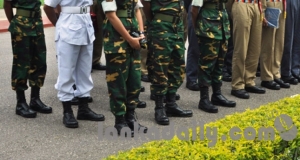 රාජ්‍ය ආයතනවල ඉහළ තනතුරු දරන හමුදා නිලධාරීන් ඉවතට