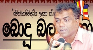 'රවී, කතෝලික පල්ලියේ දංකුඩ්ඩෙක්'