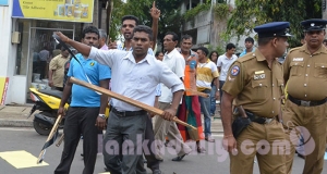 විමල්ගේ බත් බැලයන් සිරිකොතට පැන කළ විගඩම. (ඡායාරූප 45 ක්)