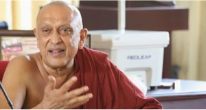 ජනතාව හිඟන්නන් කරන මේ ක්‍රමය වෙනස් විය යුතුයි