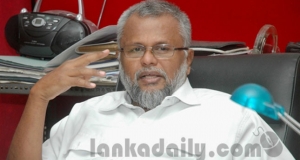 මහින්ද  එන්න පෙර තවවරක් හිතා බැලුවොත් හොඳයි - ඩග්ලස්