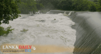 අධික වර්ෂාපතනය හමුවේ ජලාශ රැසක් උතුරා යයි   