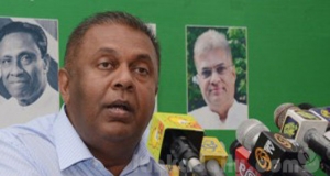 මහමැතිවරණයේ ජනපති නිර්පාක්ෂිකයි - මංගල