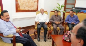 හකීම් මහින්ද හමුවෙයි