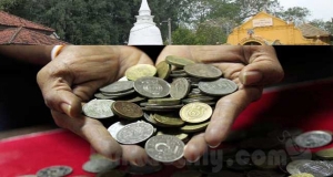 නවගමුවේ විහාරාධිපති, පිංකැට සල්ලි කෝටි 10 ක් පොලියට දිලා..පොලියට ගත්තු එකා චුත වෙලා..