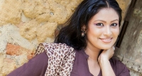 නිරුවත් රංගනයකට ටැලන්ට්ස් නෑ - මුතු තරංගා