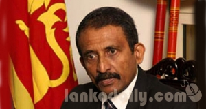 හිටපු ගුවන් හමුදාපතිගෙන් ප්‍රශ්න කරයි