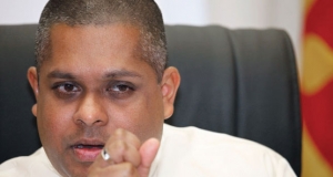 සජින් වාස්ට SMS ගැසූ කතිචර්යවරයා රිමාන්ඩ්