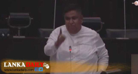 ජනාධිපතිවරයා හැසිරෙන්නේ තුන්මුල්ලේ විමලේ වගේ, චාමර කියයි