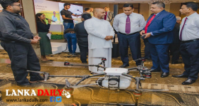 වගාවට ලේසි වෙන්න ගොවියන්ට ඩ්‍රෝන්