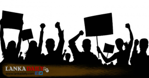 ලංකාවට එරෙහි ජිනීවා යෝජනාවට විරුද්ධව ඉතාලි ශ්‍රී ලාංකිකයන් පාරට බසී !