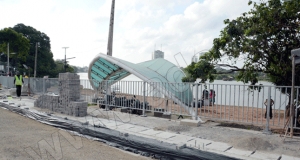 විමල්ගේ කෙසෙල් කොළය දියවන්නාවට යටවේ